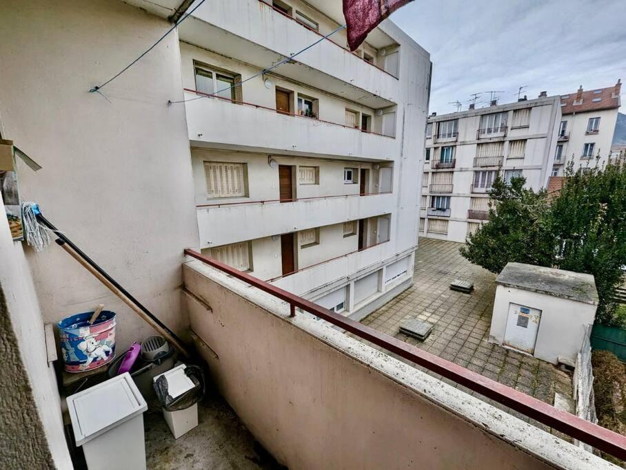 Impeccable Chambre, Bien Place, Calme & Tout Equipe Grenoble Kültér fotó